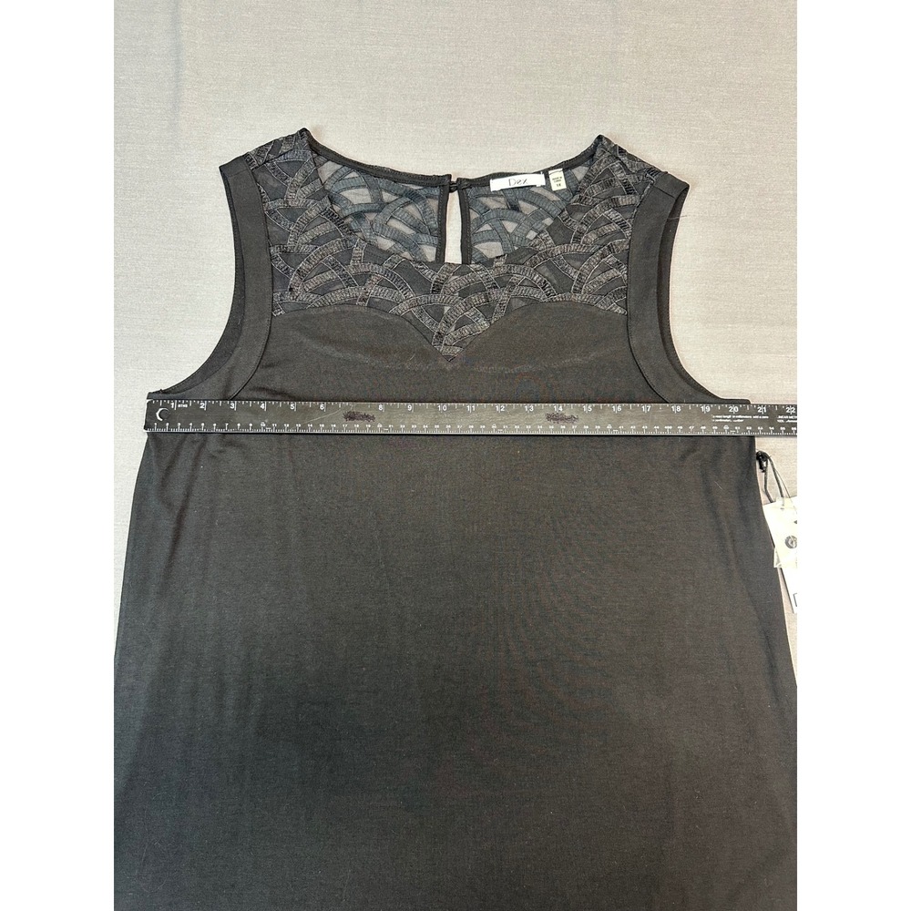 NWT* Dex Womens 1X Black Lace Yoke Sleeveless Top Keyhole Back Plus Size - Picture 4 of 6